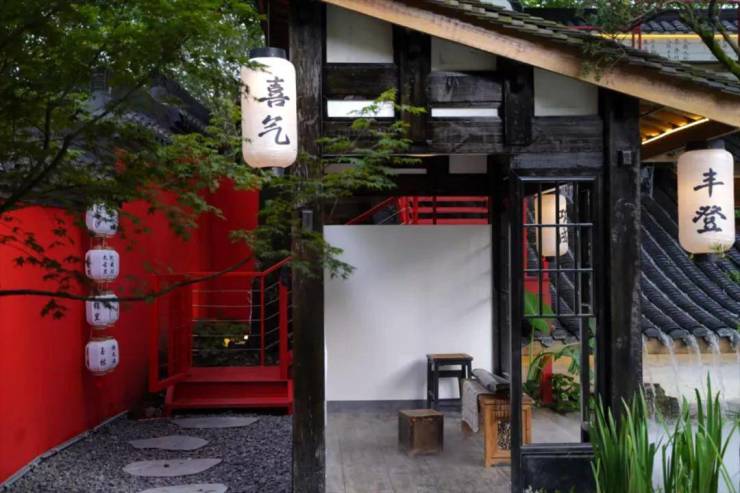 成都麓客设计：川渝集火锅探索西蜀园的宜居美学与川渝火锅文化(图3)