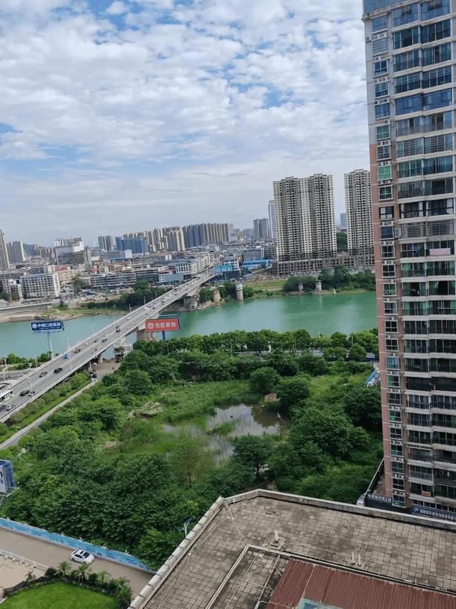 永州市知名大酒店南华大酒店153亿起第九次拍卖再流拍(图4)